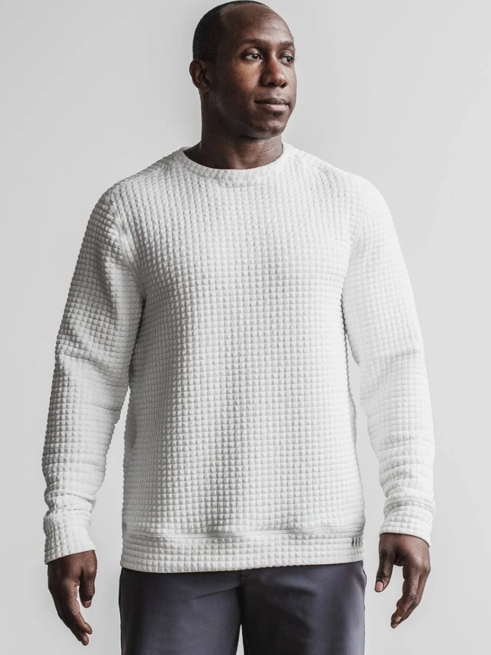 NOBULL White Quilted Waffle Texture Crewneck Sweatshirt Men’s Large
